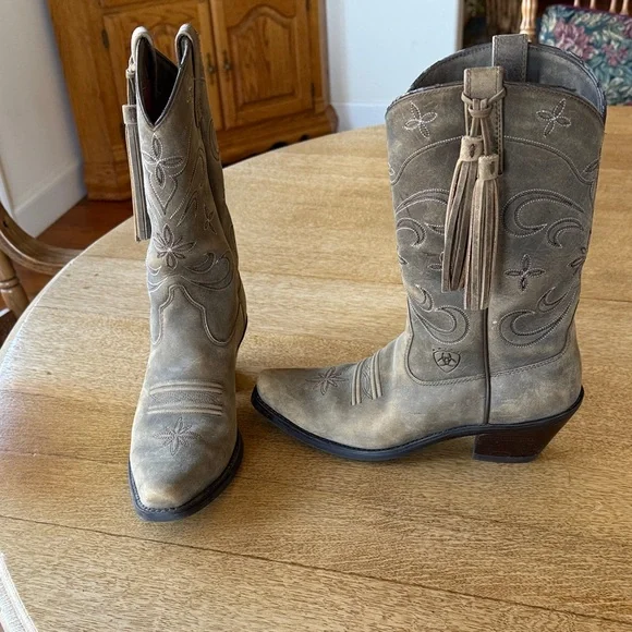 Ariat Greyish-tan Suede Embroidered Heeled Boots - Picture 2 of 13